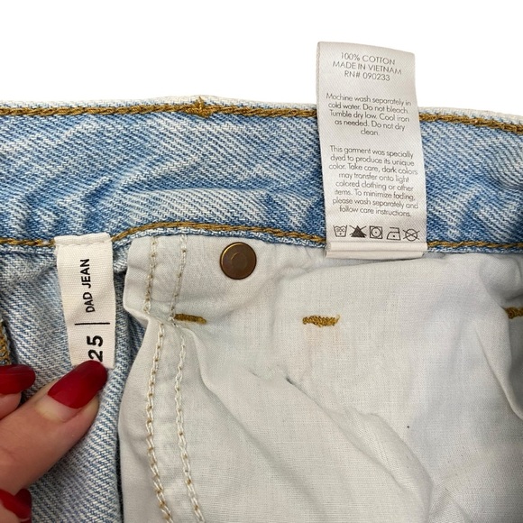 PacSun High Rise Ripped Knee Dad Jeans Light Blue Wash Size 25 - Picture 10 of 12